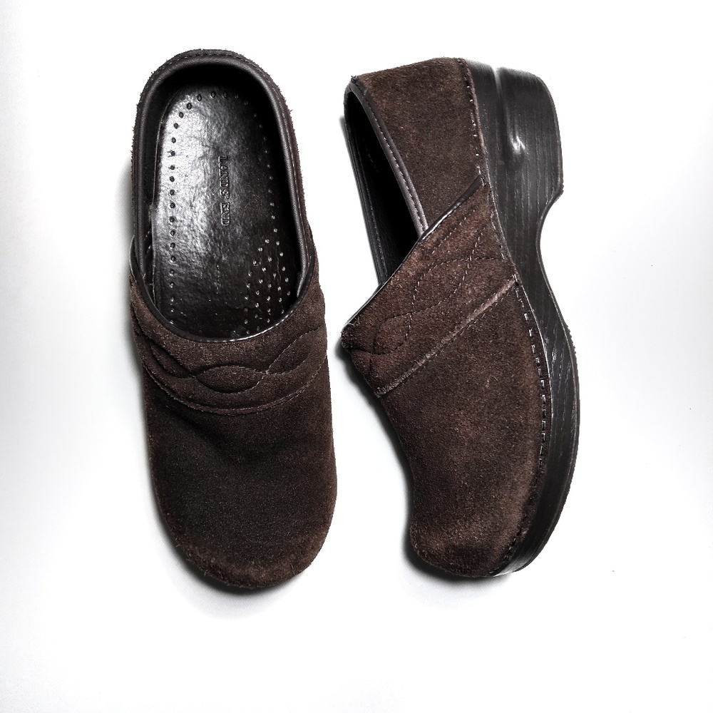 Lands' End clogs